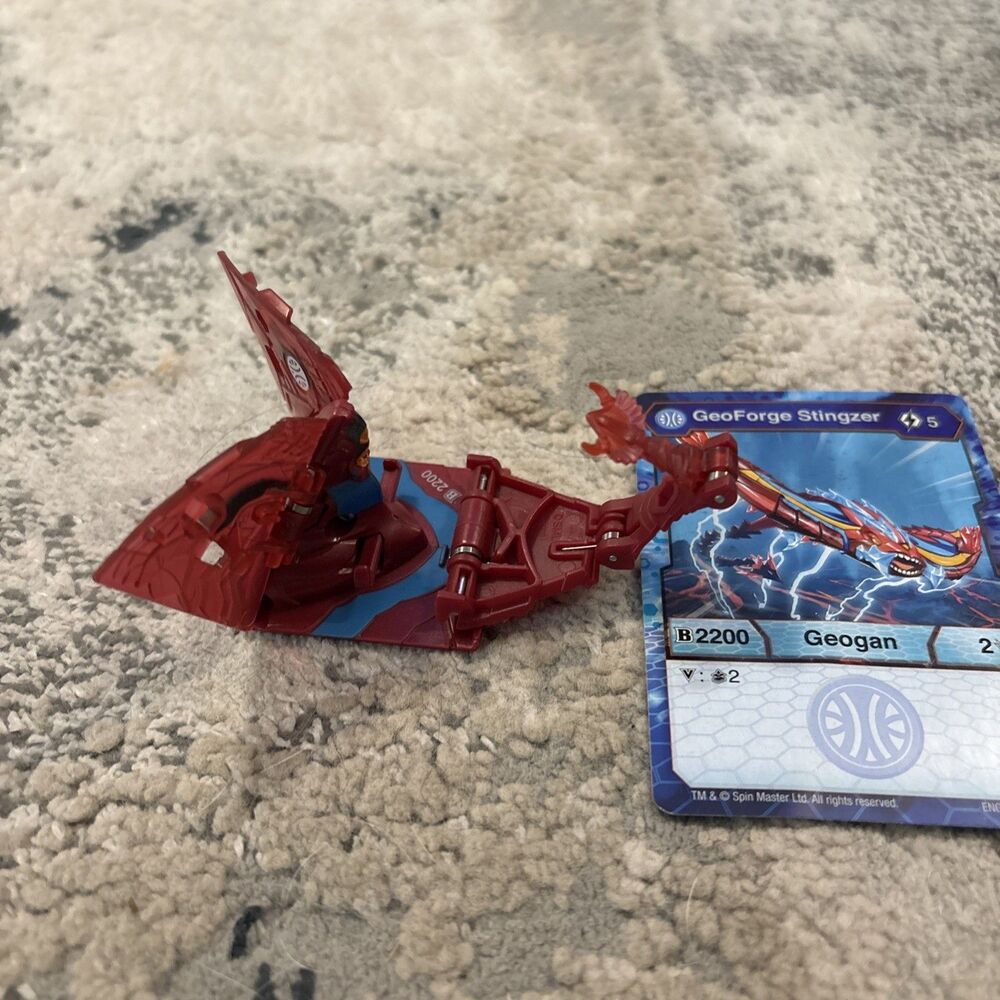 Bakugan Geogan Rising Pyrus Geoforge Action Figure Red Collectible With Card - Picture 6 of 7